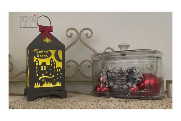 Christmas Lantern 1: A Festive 3D SVG for Seasonal Branding and Packaging
