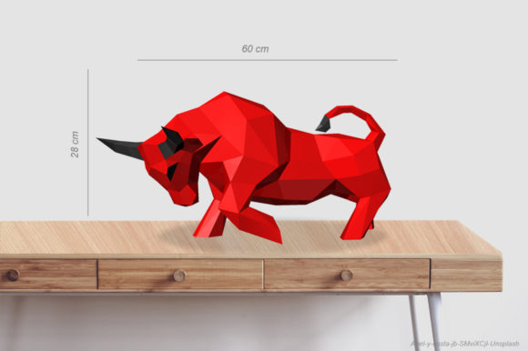 DIY Lowpoly Bull Sculpture: A 3D SVG Shape with Visual Punch for Creative Projects