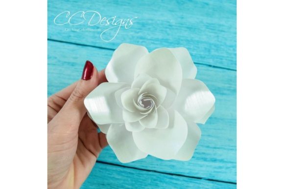 Gardenia Paper Flower Templates: 3D SVG Design for Editorial & Web Visuals